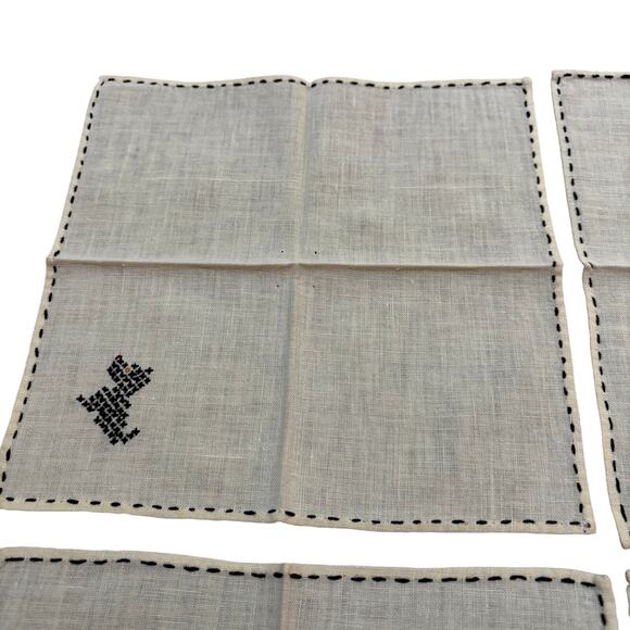 Cocktail napkins (4) YELLOW cotton hand embroidery black Scottish Terriers - Picture 5 of 10